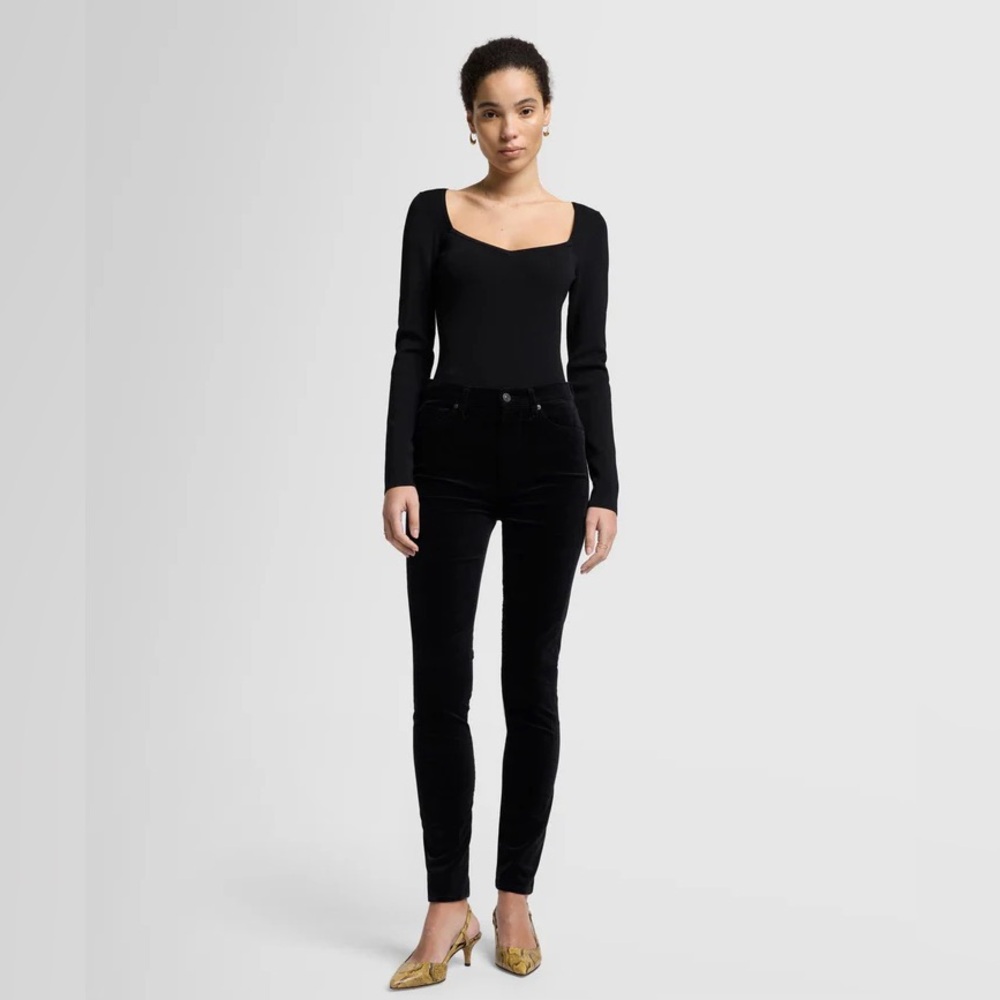 7 For All Mankind BLACK VELVET NWOT Jeans Size 30